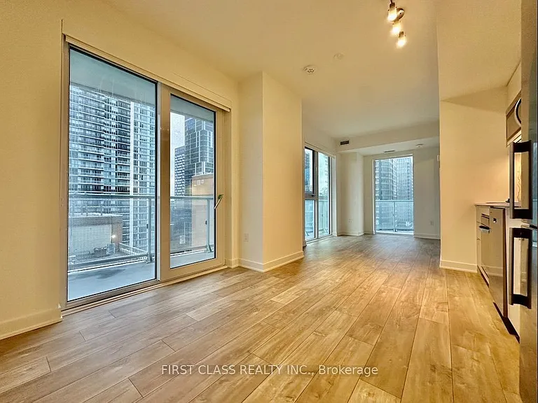 100 Dalhousie St #1507 — Photo 3