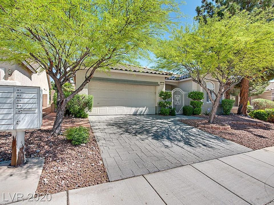 1st image of 3210 Cambridge Hollows Ct