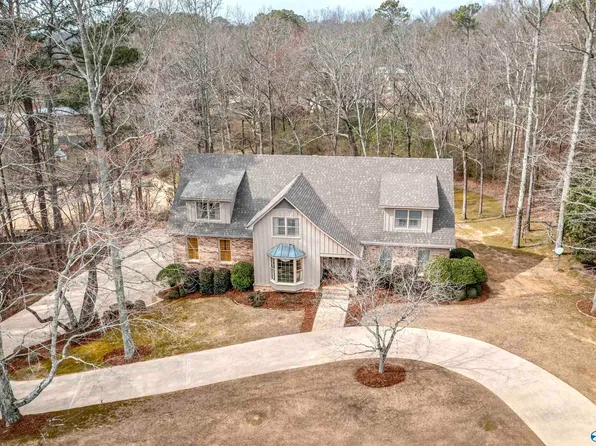 620 Leslie Ln, Gadsden, AL 35904