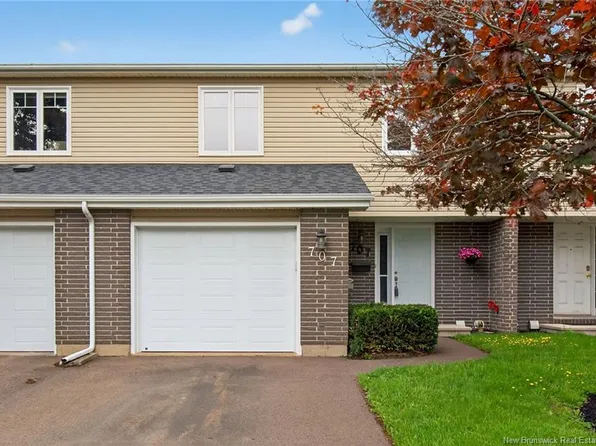 707 Laurier #2, Dieppe, NB E1A 1Z3