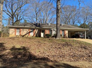1772 Southhaven Cir, Jackson, MS 39204