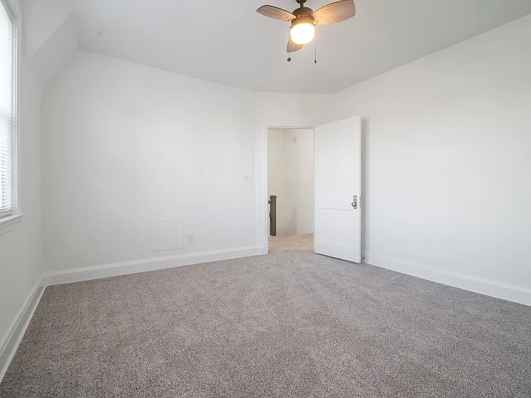 2493 Fairway — Photo 15