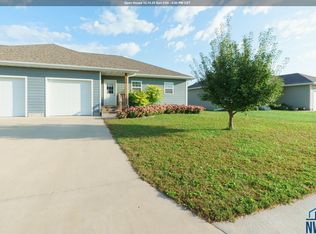 929 Campbell St, North Sioux City, SD 57049