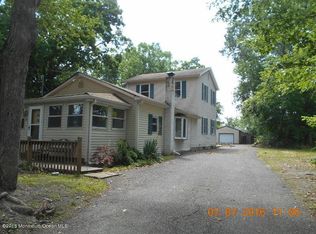 14 E 2nd St, Howell, NJ 07731