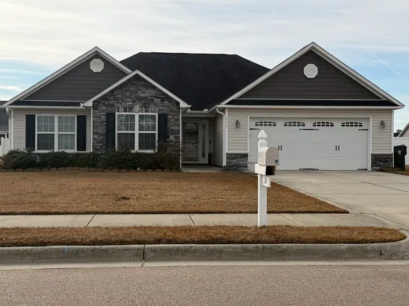 249 Copper Creek Dr, Winterville, NC 28590