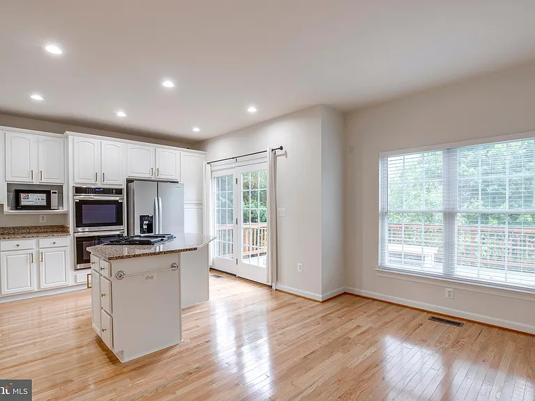 13557 Lavender Mist Ln — Photo 28