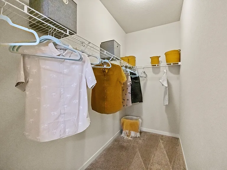 Cumberland Park Apartments — Photo 8
