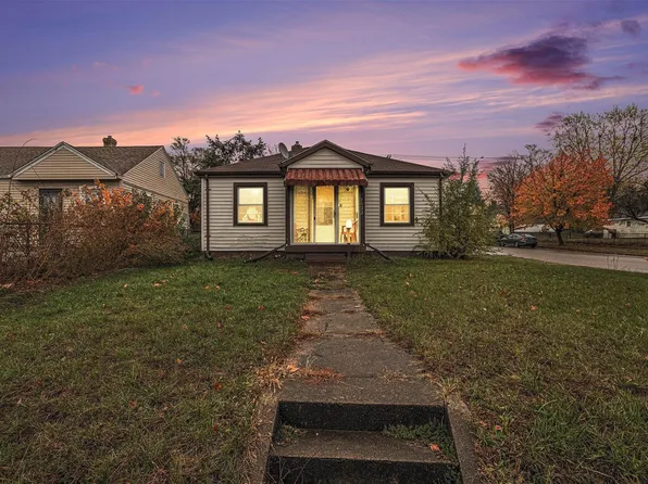 3022 S Main St, South Bend, IN 46614