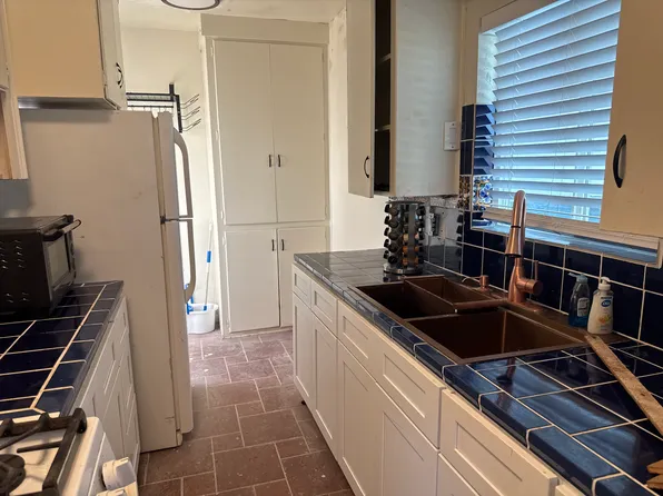 846 Marina St #A, Morro Bay, CA 93442