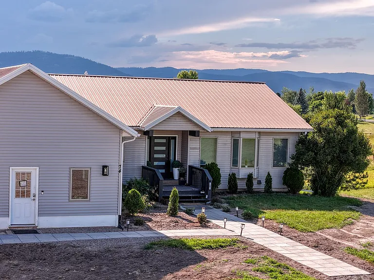 74 Stillwater Rd — Photo 13