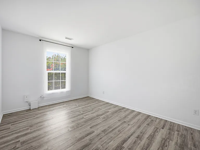 8502 Appledale Dr — Photo 24