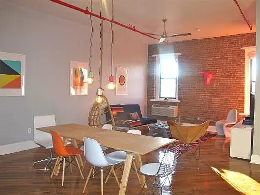 Rented by Dream Space Realty | media 30