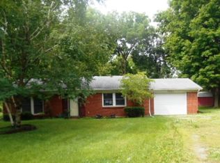 7221 Tina Dr, Indianapolis, IN 46214