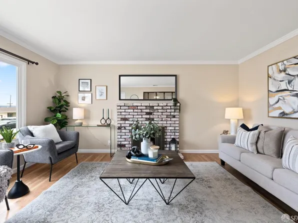 455 Evergreen Dr, South San Francisco, CA 94080