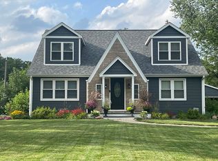 108 Traube Ave, Downers Grove, IL 60515