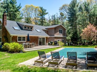 10 Villa Ave, East Hampton, NY 11937