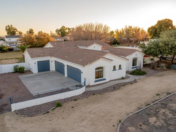 18915 W COLLEGE Drive, Litchfield Park, AZ 85340
