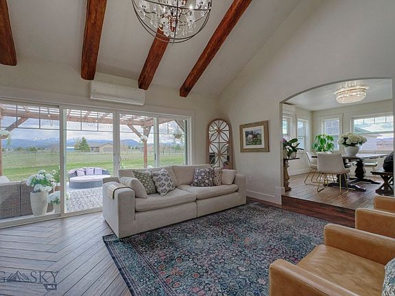 4th image of 88 Caspian Ln