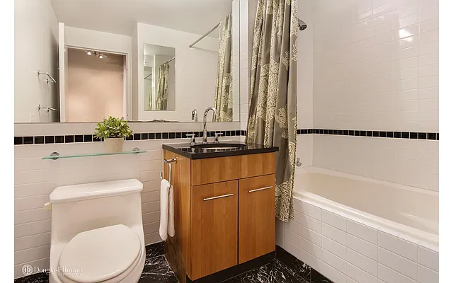 Rented by Douglas Elliman | media 34