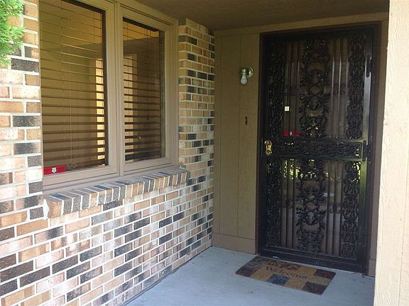 2nd image of 7321 Colosseum Dr