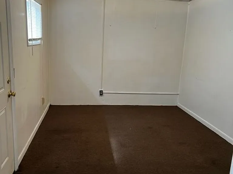 128 Gause St #2 — Photo 6