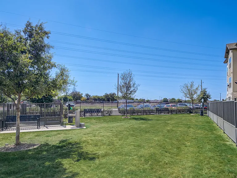 Eden Keller Ranch — Photo 14