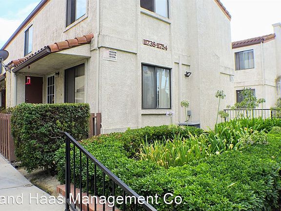 2nd image of 11756 206th St #15