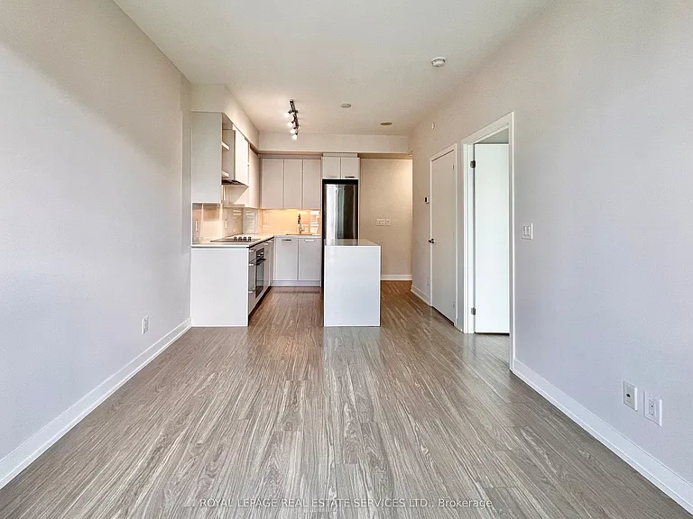 1830 Bloor St W #1117 — Photo 6