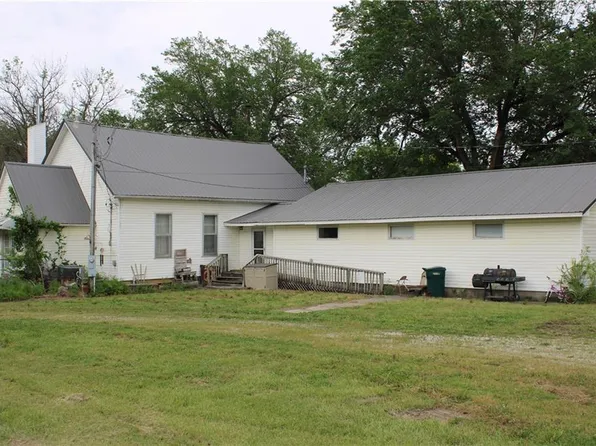 7501 Road, Adrian, MO 64720