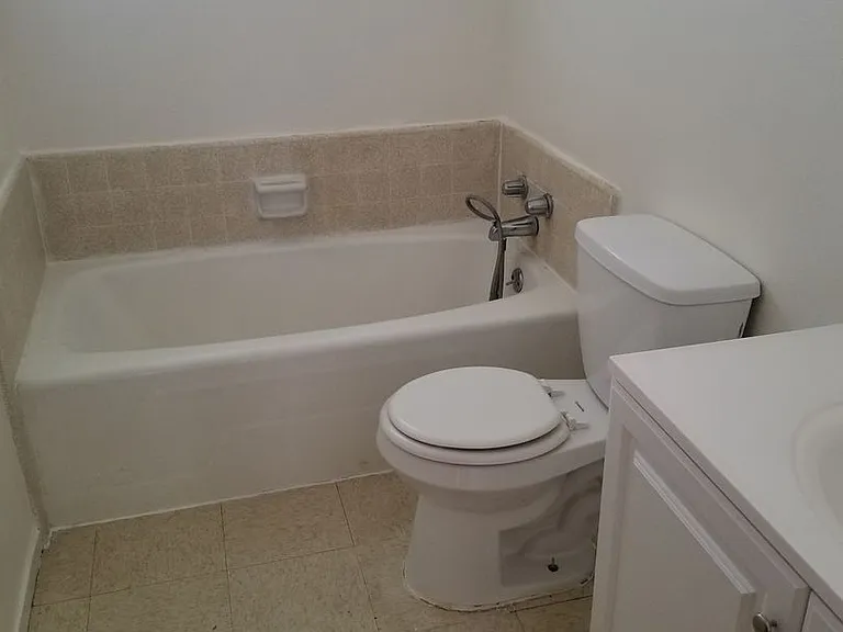 2035 N Burl Dr — Photo 6