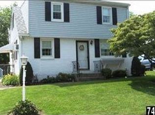 2056 City View Rd, York, PA 17406