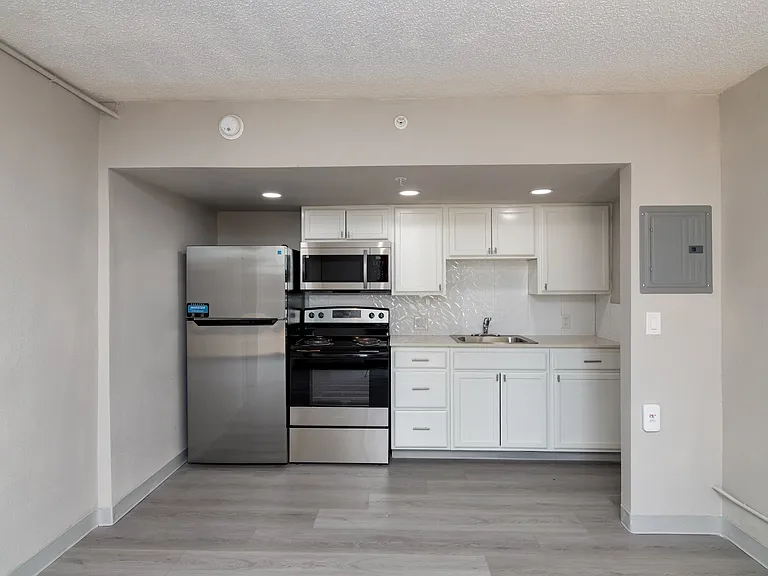 Ponca City Apartments LLC by Avera Living — Photo 22