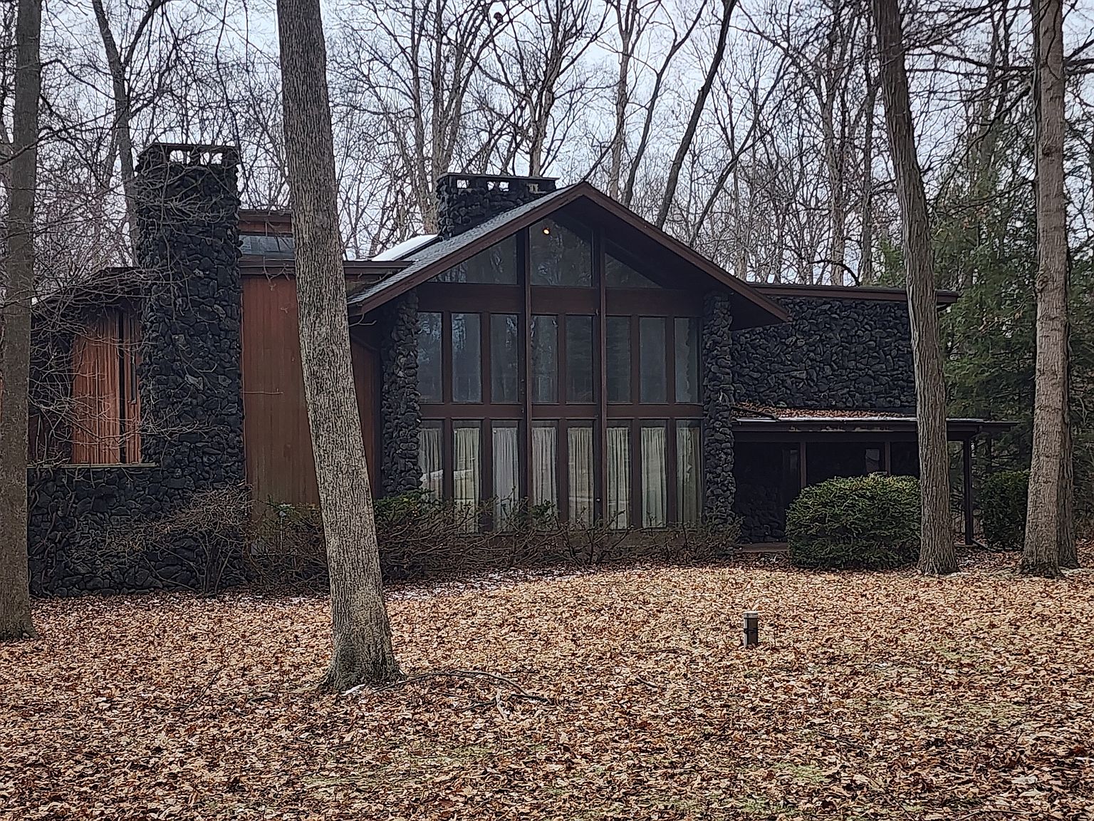 1677 W Forest Rd, Crawfordsville, IN 47933 | MLS #22076321 | Zillow