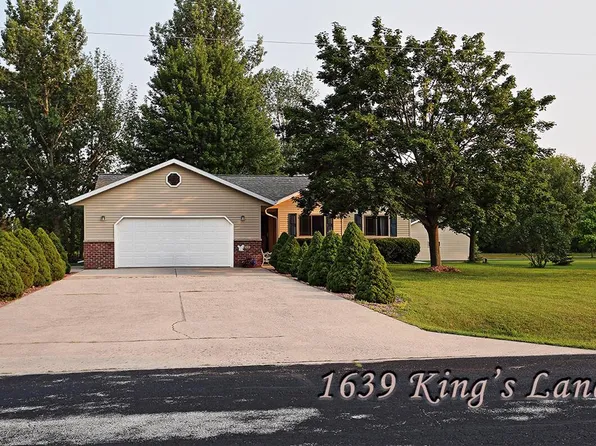 1639 Kings LANE, Two Rivers, WI 54241