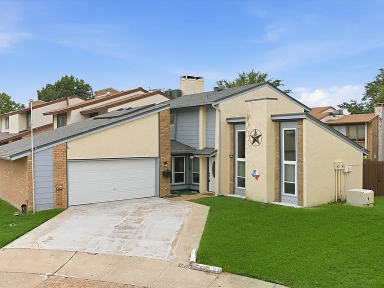 1813 Greenspring Cir — Photo 3