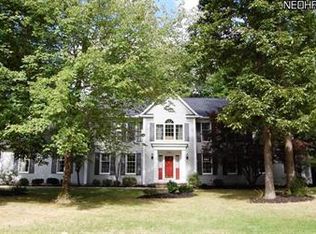 7781 Carriage House Ct, Hudson, OH