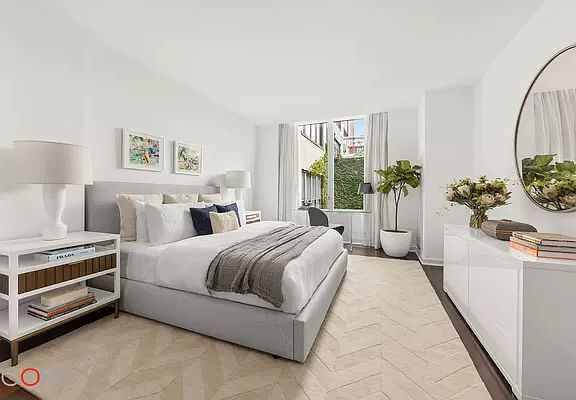 5th image of 130 W 19th St APT 9D