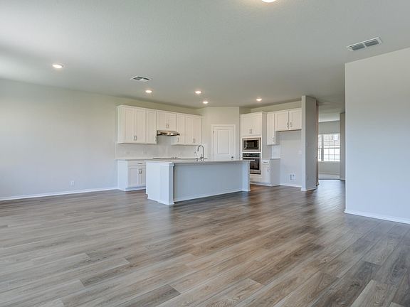 Nopal Valley - Alexis Interior Image 4