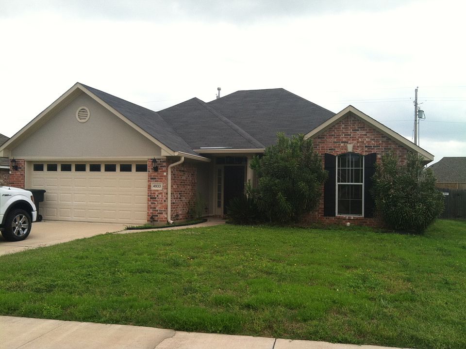 1st image of 4933 Gen. Polk Dr
