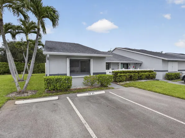2641 W Gately Dr W #1901, West Palm Beach, FL 33415