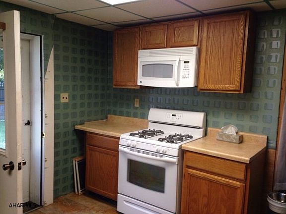 3rd image of 102 W Milton St