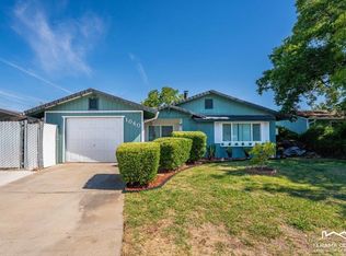 1060 Hasvold Dr, Red Bluff, CA 96080