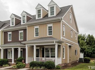 842 Myrtle Grove Ln, Apex, NC 27502