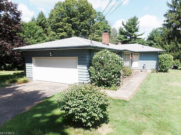 2nd image of 14520 Garden St