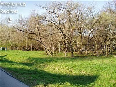 2nd image of 4480 E Forest Glen Ln