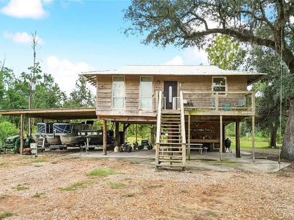 22920 Blood River Rd, Springfield, LA 70462