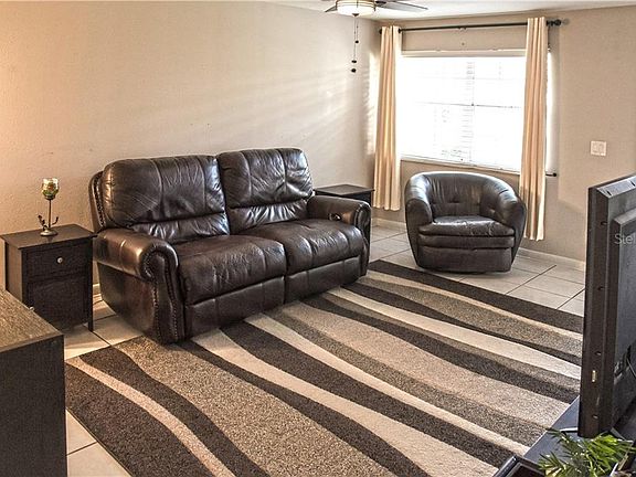 4th image of 3604 Lost Pine Way #3604