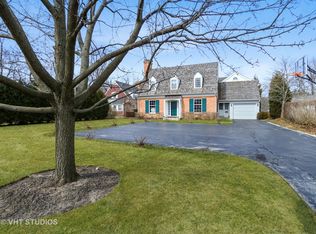 110 E Sheridan Rd, Lake Bluff, IL 60044