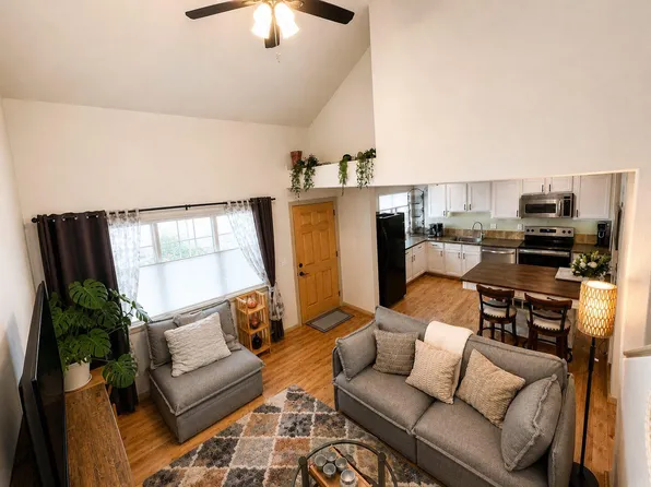 1933 NW Monterey Pines Dr Unit 4, Bend, OR 97703