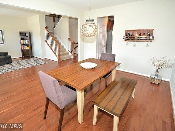 4th image of 42738 Ogilvie Sq